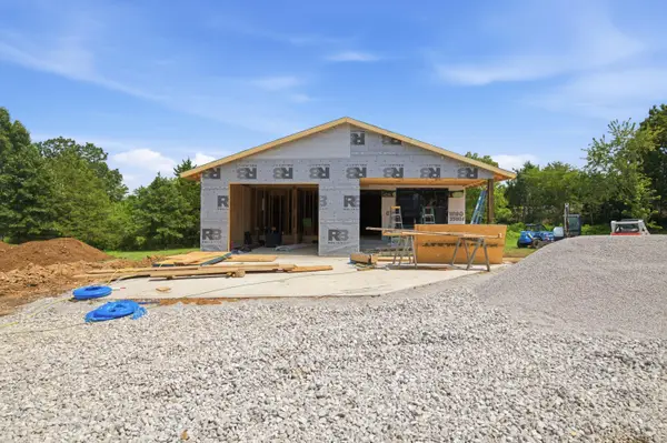 126 Georgia Lane, Mansfield, MO 65704