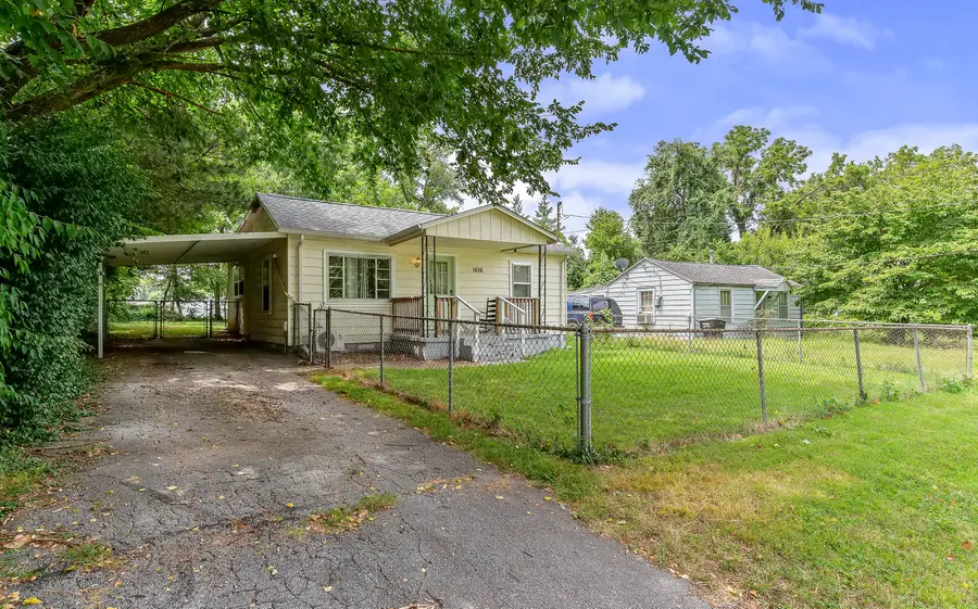 1616 W Belmont Street, Springfield, MO 65802 - #2