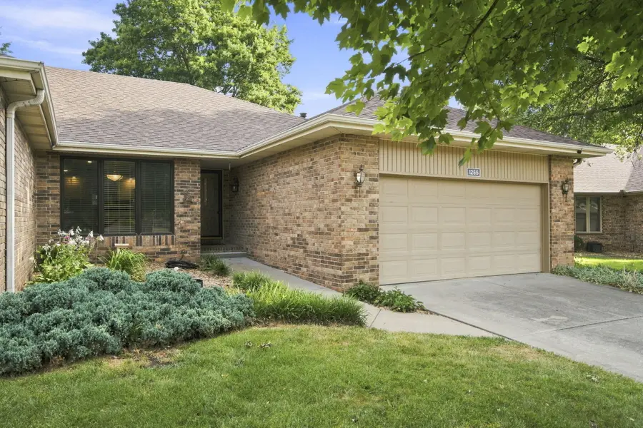 1255 E Lafayette Court, Springfield, MO 65804 - #3