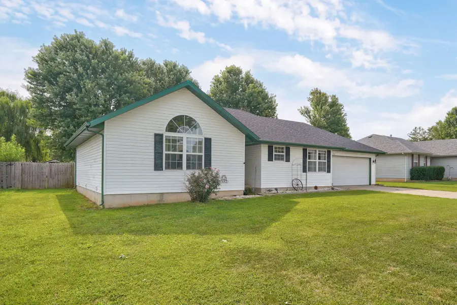 204 Arrowhead Road, Willard, MO 65781 - #3