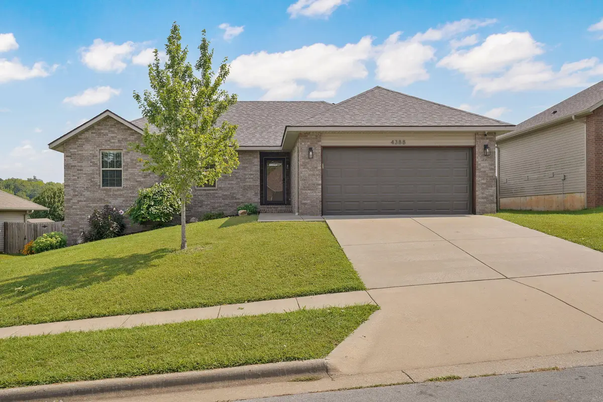 4388 N Katrina Avenue, Springfield, MO 65803 - #1