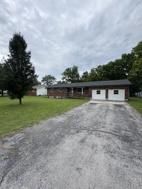 421 George Street, Marshfield, MO 65706 - #2