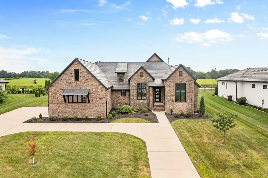 3958 E Dunrobin Drive, Springfield, MO 65809 - #2