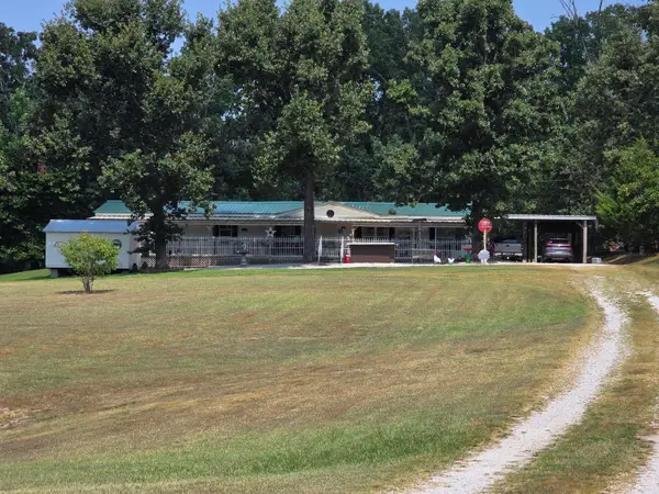 17664 Locust Road, Neosho, MO 64850
