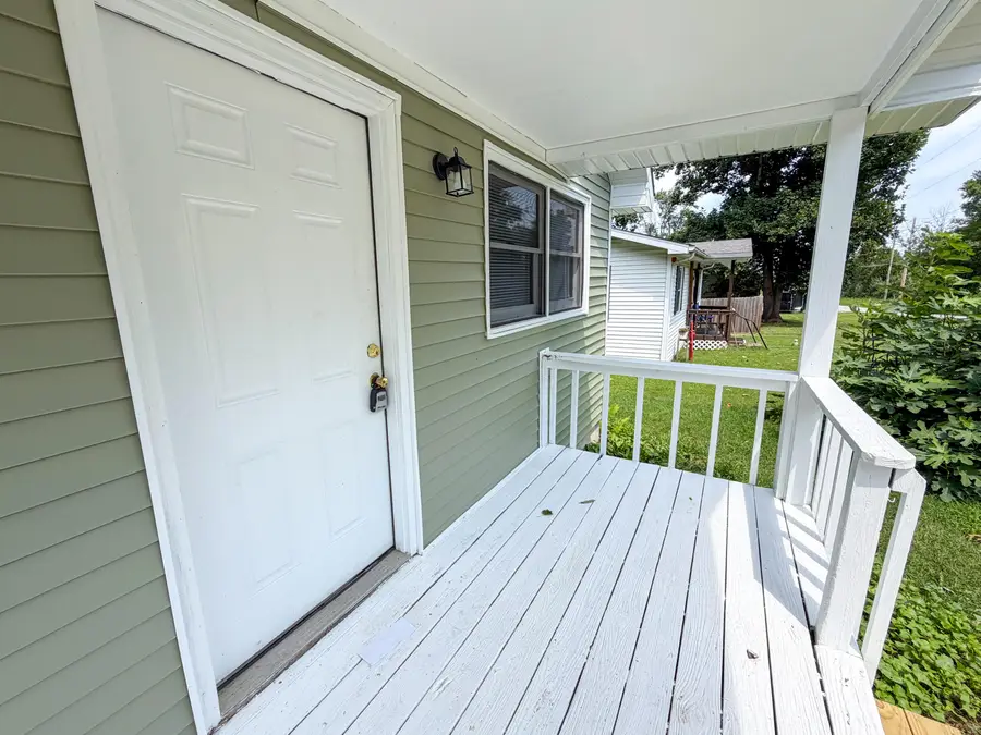 523 S Elm Street, Marshfield, MO 65706 - #3
