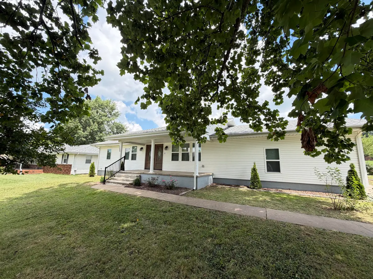 1255 E Bonaire Drive, Springfield, MO 65803 - #1