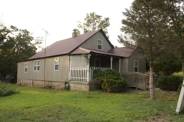 3627 County Road 542, Ava, MO 65608