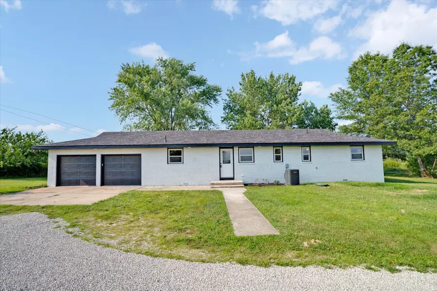 3760 E Shelby Road, Springfield, MO 65803 - #3