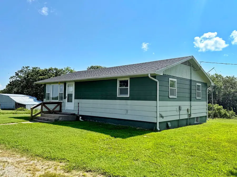2025 S 363 Road, El Dorado Springs, MO 64744 - #2
