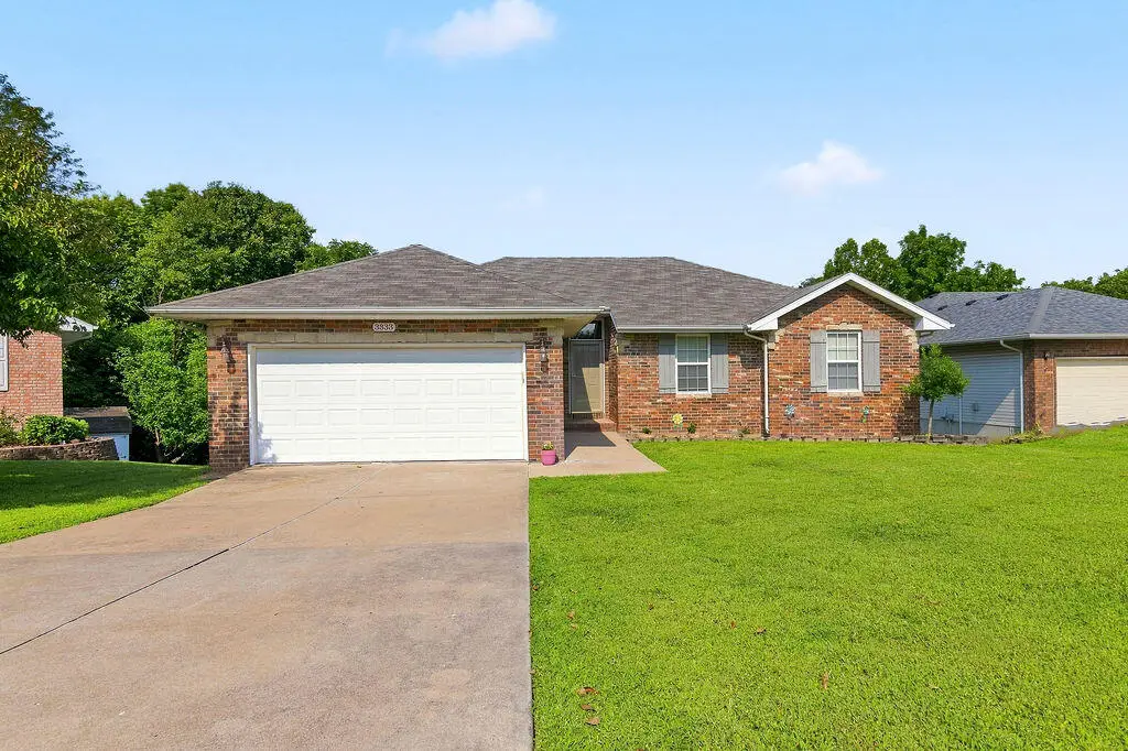 3333 S Lakeside Avenue, Springfield, MO 65804 - #1