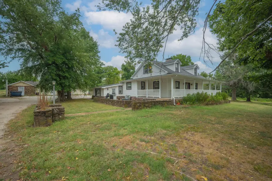25327 Central Avenue, Joplin, MO 64801 - #2