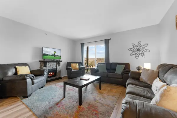 2911 Vineyards Parkway #2, Branson, MO 65616