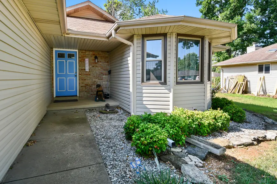 2650 W Buena Vista Street, Springfield, MO 65810 - #2