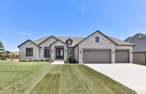 2082 N Unbridled Court, Springfield, MO 65802