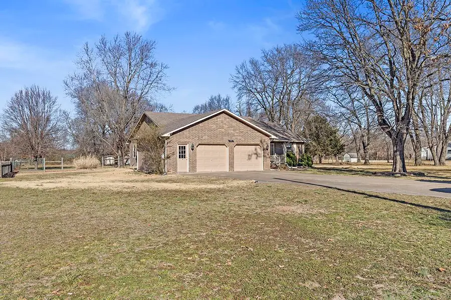 3711 Silver Creek Road, Joplin, MO 64804 - #2