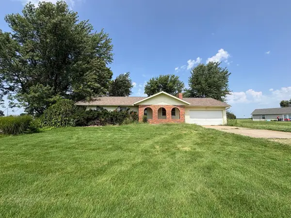720 Meadow Lane, Nevada, MO 64772