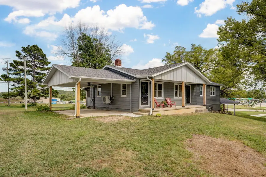 304 Summit Street, Cabool, MO 65689 - #2