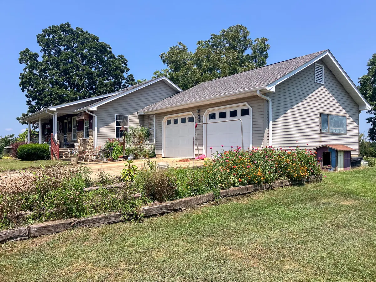 5829 County Road 464, Birch Tree, MO 65438 - #1