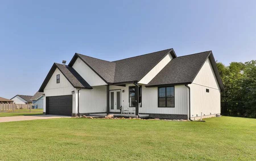 2460 Durango Drive, Bolivar, MO 65613 - #2
