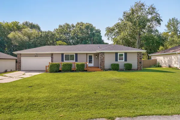 4018 W Dahlia Drive, Battlefield, MO 65619
