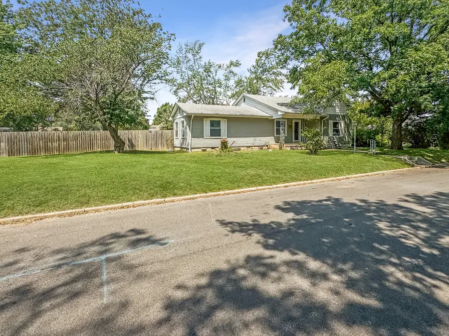 716 Campbell Street, Webb City, MO 64870 - #2