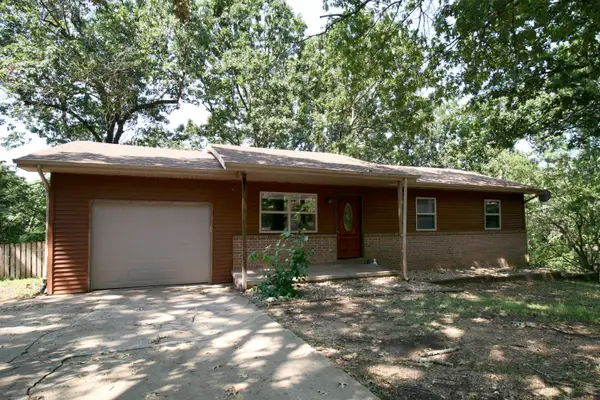 1201 E East Court, Ozark, MO 65721