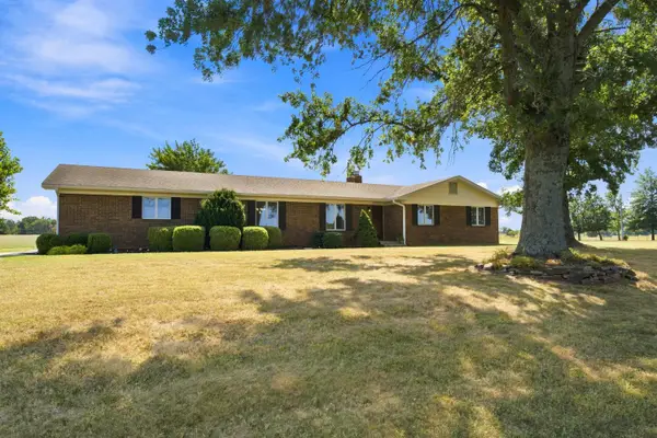 288 Farm Road 1120, Monett, MO 65708