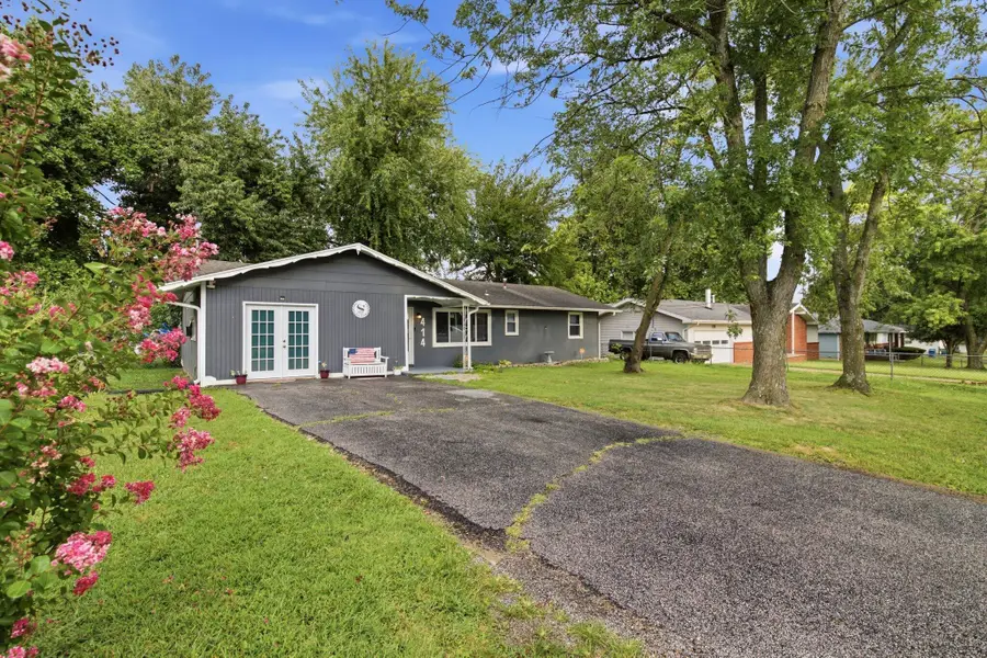 414 Harrison Street, Nixa, MO 65714 - #3