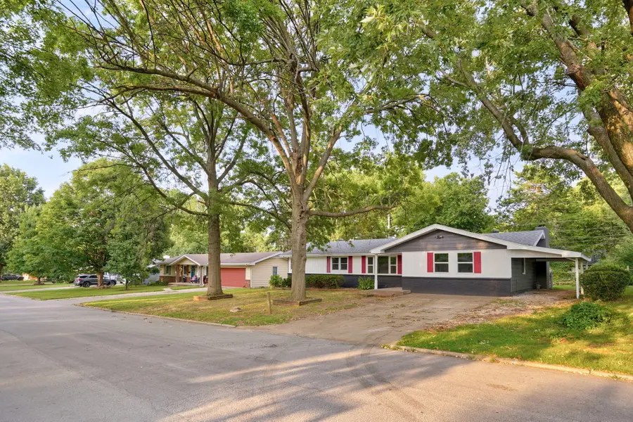3552 S Franklin Avenue, Springfield, MO 65807 - #2