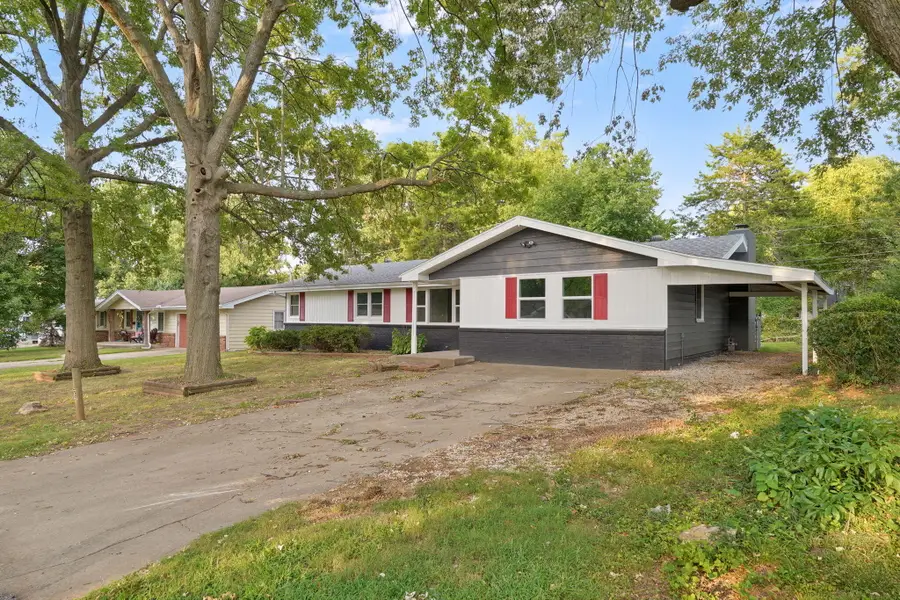 3552 S Franklin Avenue, Springfield, MO 65807 - #3
