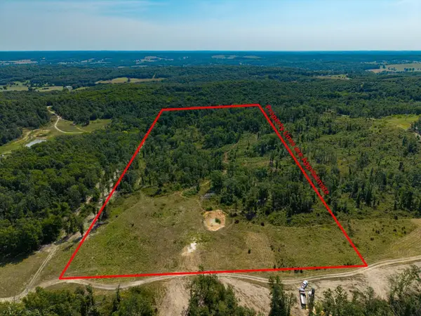 000 Berry Road #N 30, Cabool, MO 65689