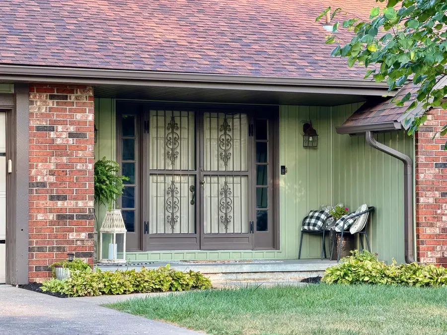 4338 S Delaware Avenue, Springfield, MO 65804 - #3