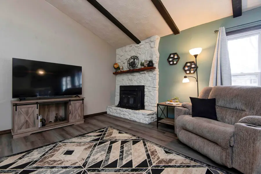 1014 W Woodland Drive, Republic, MO 65738 - #3