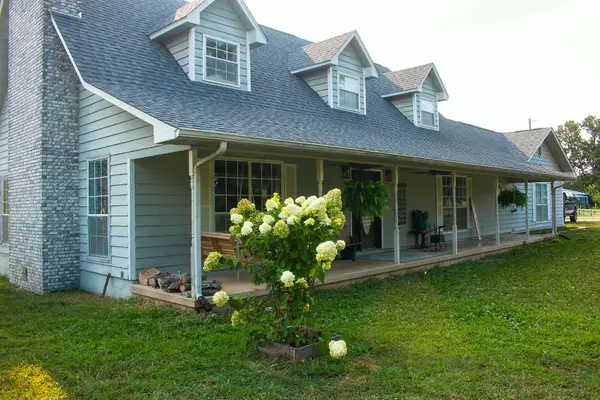 3339 U.s. 63, Koshkonong, MO 65692