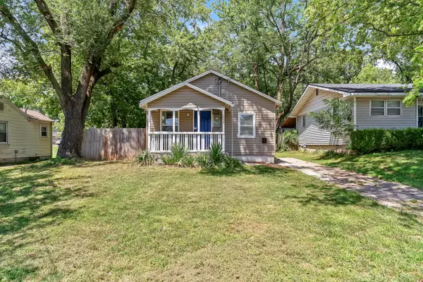 1525 W Webster Street, Springfield, MO 65802