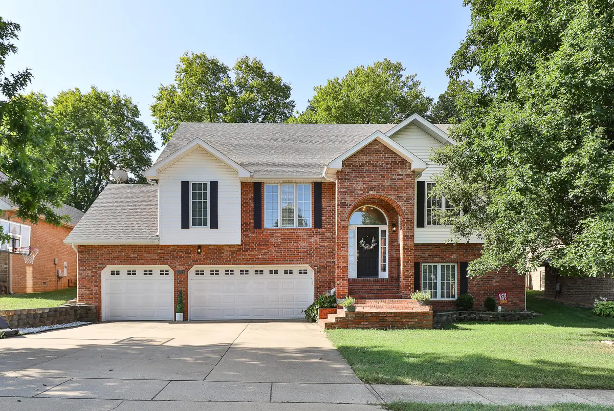 648 E Lakewood Place, Springfield, MO 65810 - #1