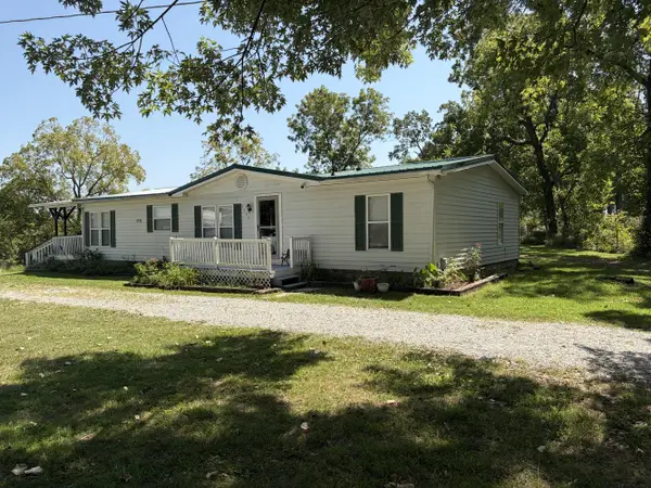 2496 Mills Road, Ozark, MO 65721