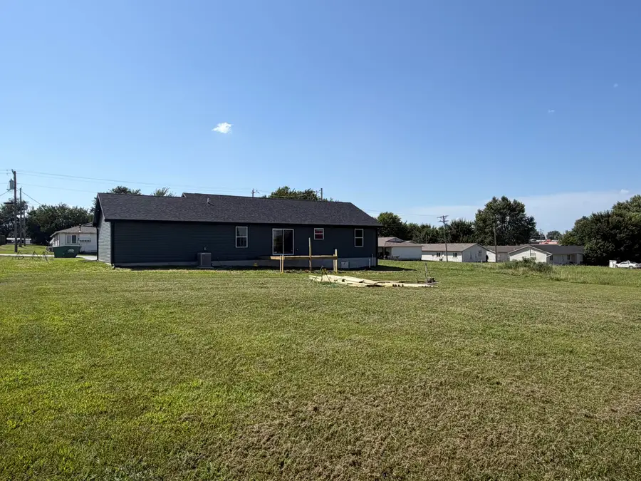 824 Birch Street, Buffalo, MO 65622 - #3