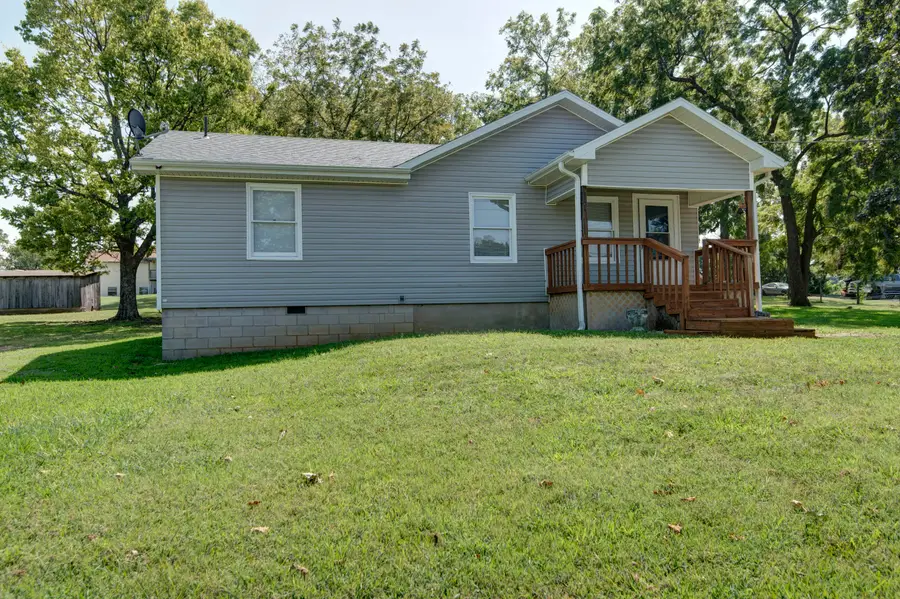 404 S Main Street, Pleasant Hope, MO 65725 - #3