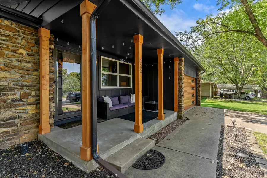822 W Greenwood Street, Springfield, MO 65807 - #2