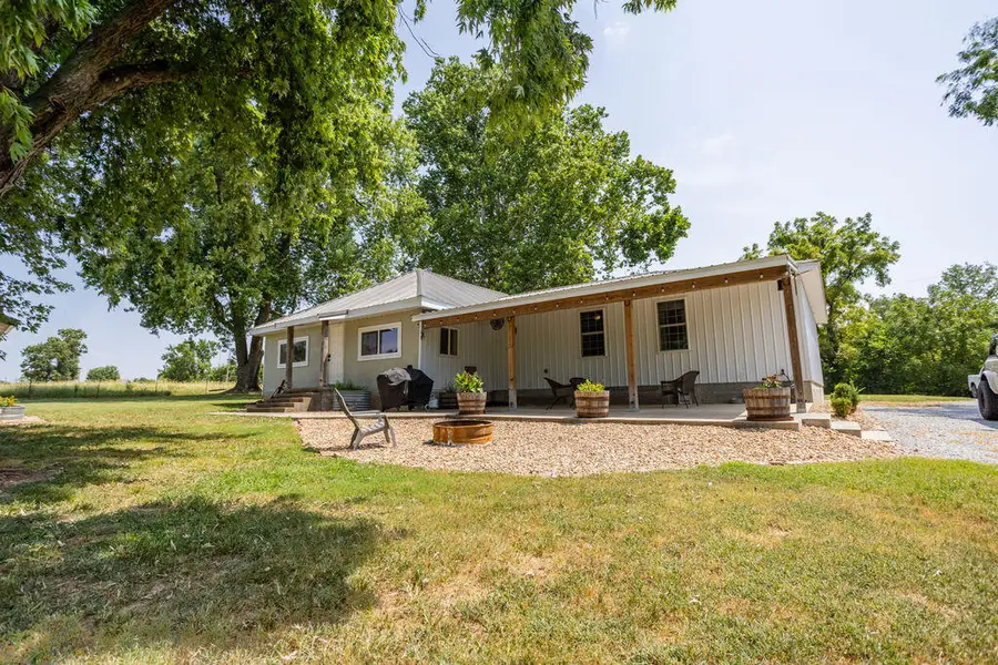 17550 Unicorn Road, Stark City, MO 64866 - #3