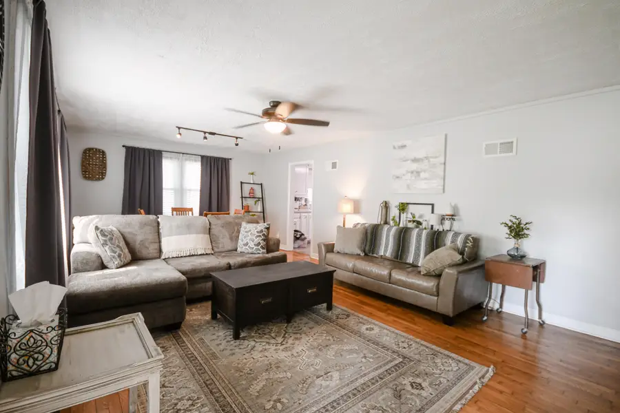 2370 S Luster Avenue, Springfield, MO 65804 - #3
