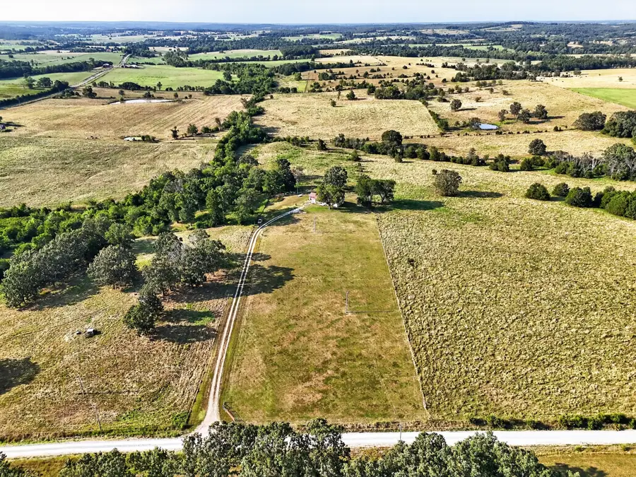 15892 Mellow Drive, Cabool, MO 65689 - #2