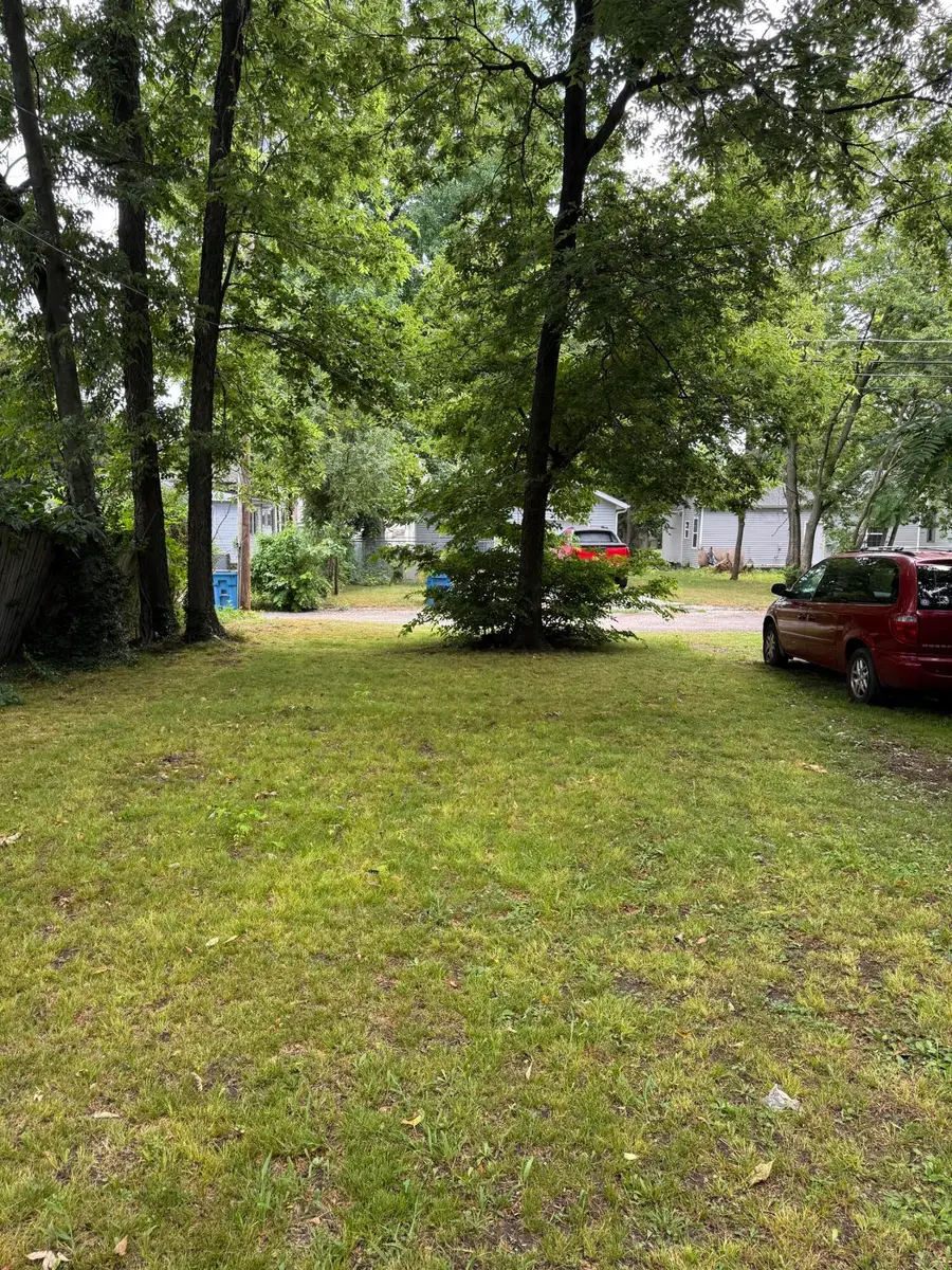 1611 S Pearl Avenue, Joplin, MO 64804 - #3