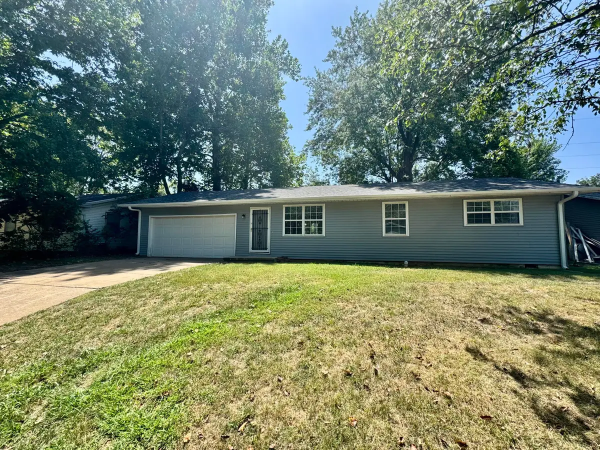 2908 W Scott Street, Springfield, MO 65802 - #1