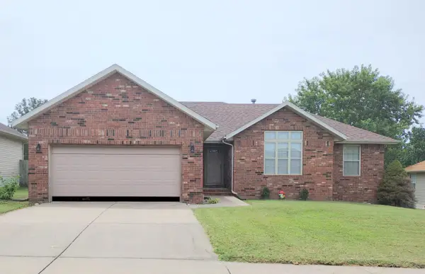 988 W Pembrook Avenue, Nixa, MO 65714