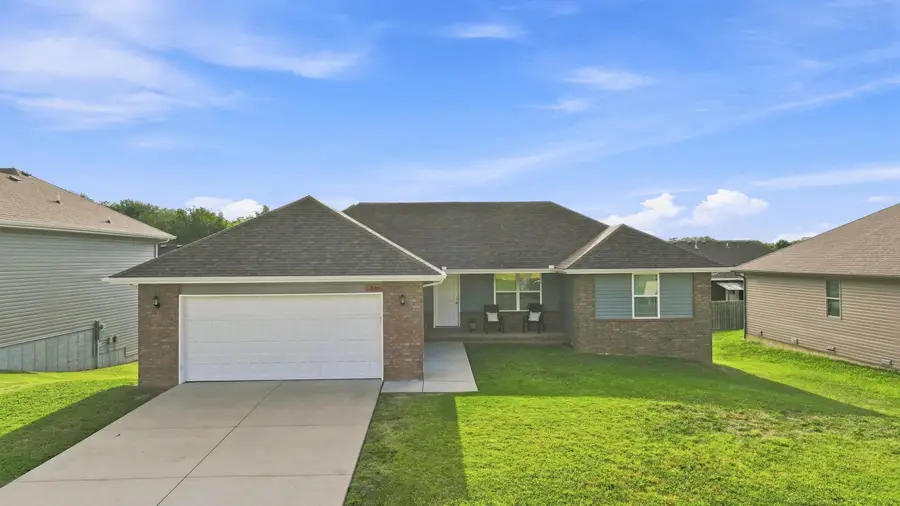 1340 S Rome Avenue, Republic, MO 65738 - #2