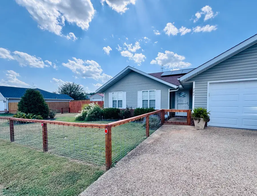 707 Ashley Court, Anderson, MO 64831 - #3