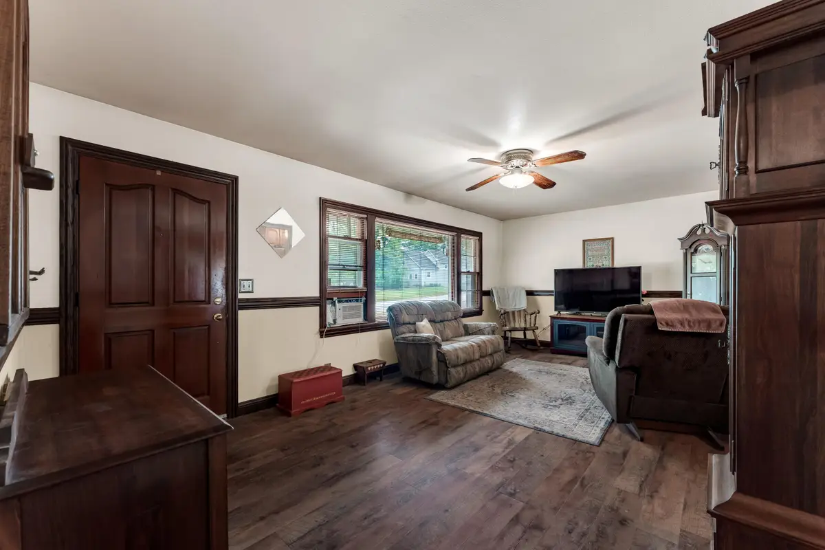 103 E South Street, Marionville, MO 65705 - #1