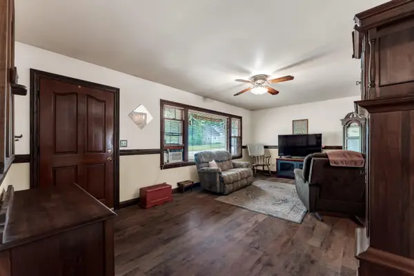103 E South Street, Marionville, MO 65705